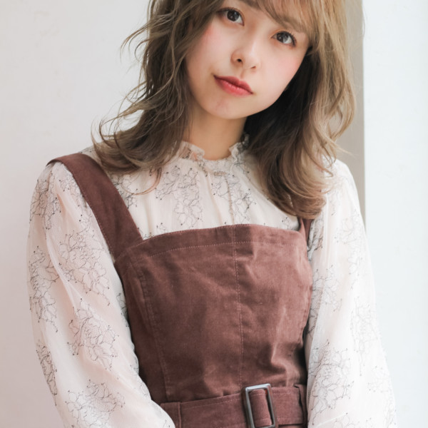 【♪ゆるふわセミロング】定番かわいい小顔スタイル